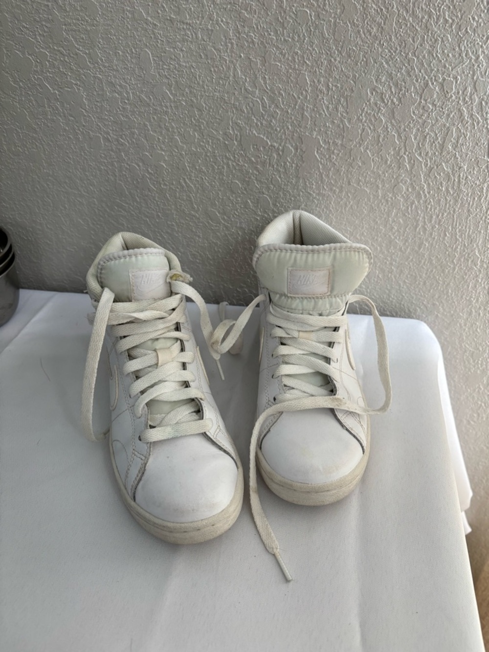 Nike Off-White High-Top Sneakers